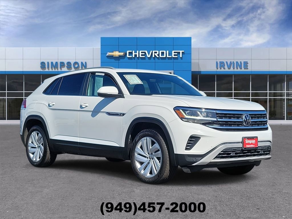 Used 2020 Volkswagen Atlas Cross Sport SE w/ Panoramic Sunroof Package image 1