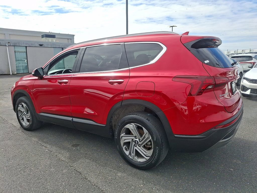 Used 2023 Hyundai Santa Fe SEL image 4