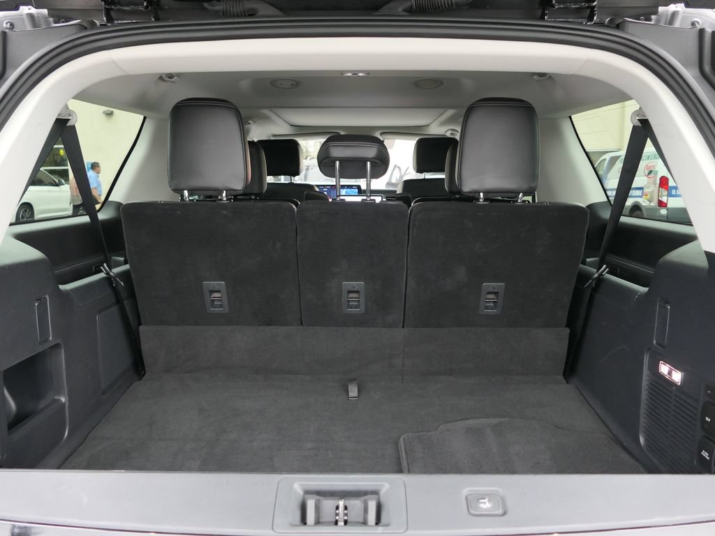 Used 2025 Ford Expedition Max Platinum AWD/4WD image 23