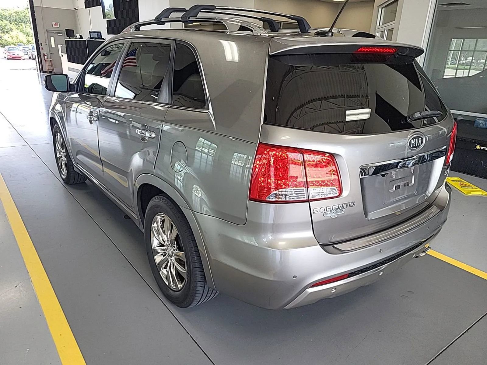 Used 2013 Kia Sorento SX w/ SX Premium Pkg FWD image 19