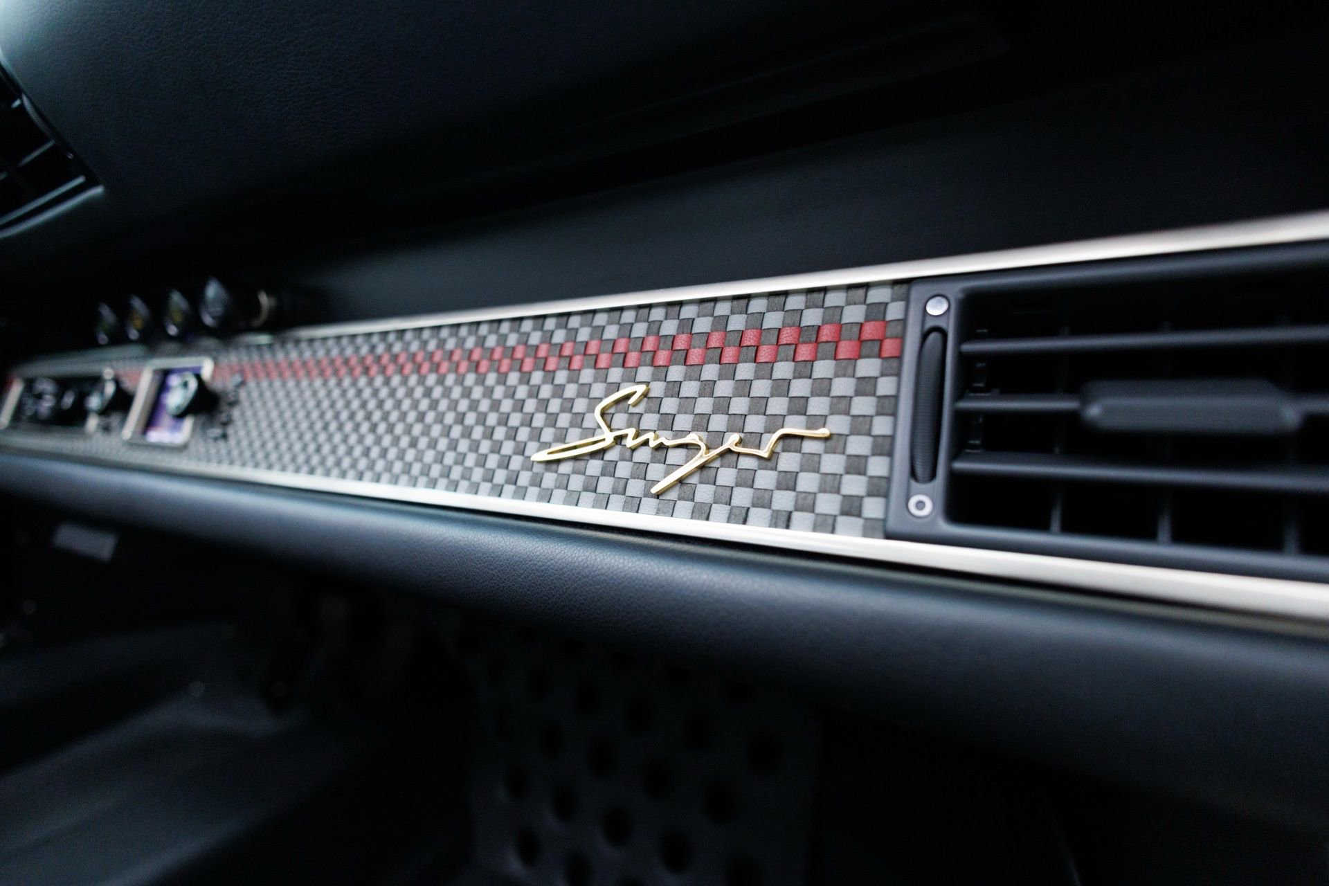 Used 1992 Porsche 911 Targa RWD image 43