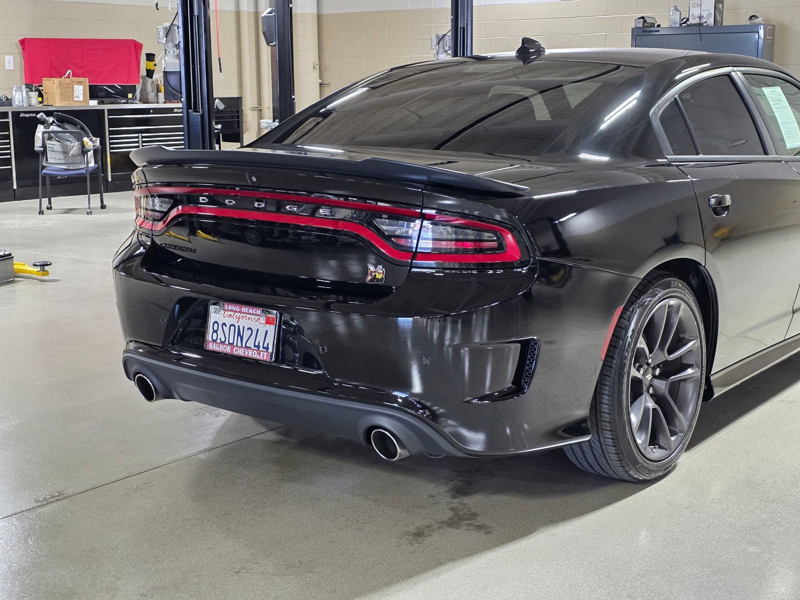 Used 2020 Dodge Charger Scat Pack RWD image 11