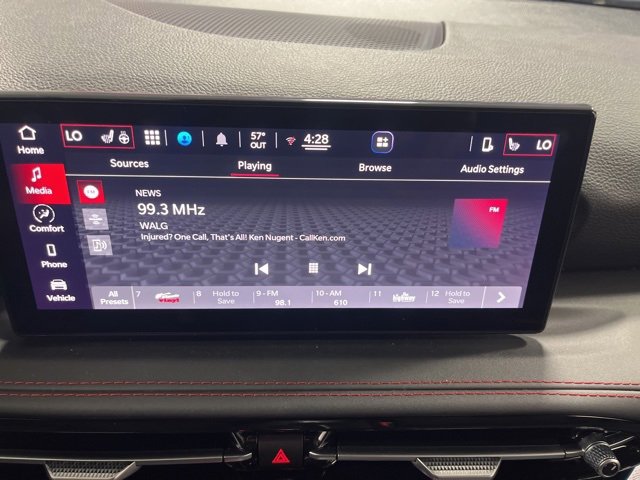 Used 2023 Dodge Hornet GT w/ Tech Pack w/o Parking image 16