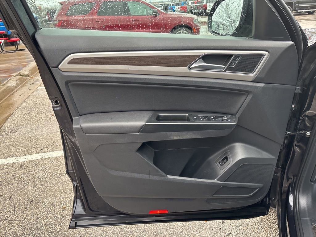 Used 2019 Volkswagen Atlas SEL R-Line image 59