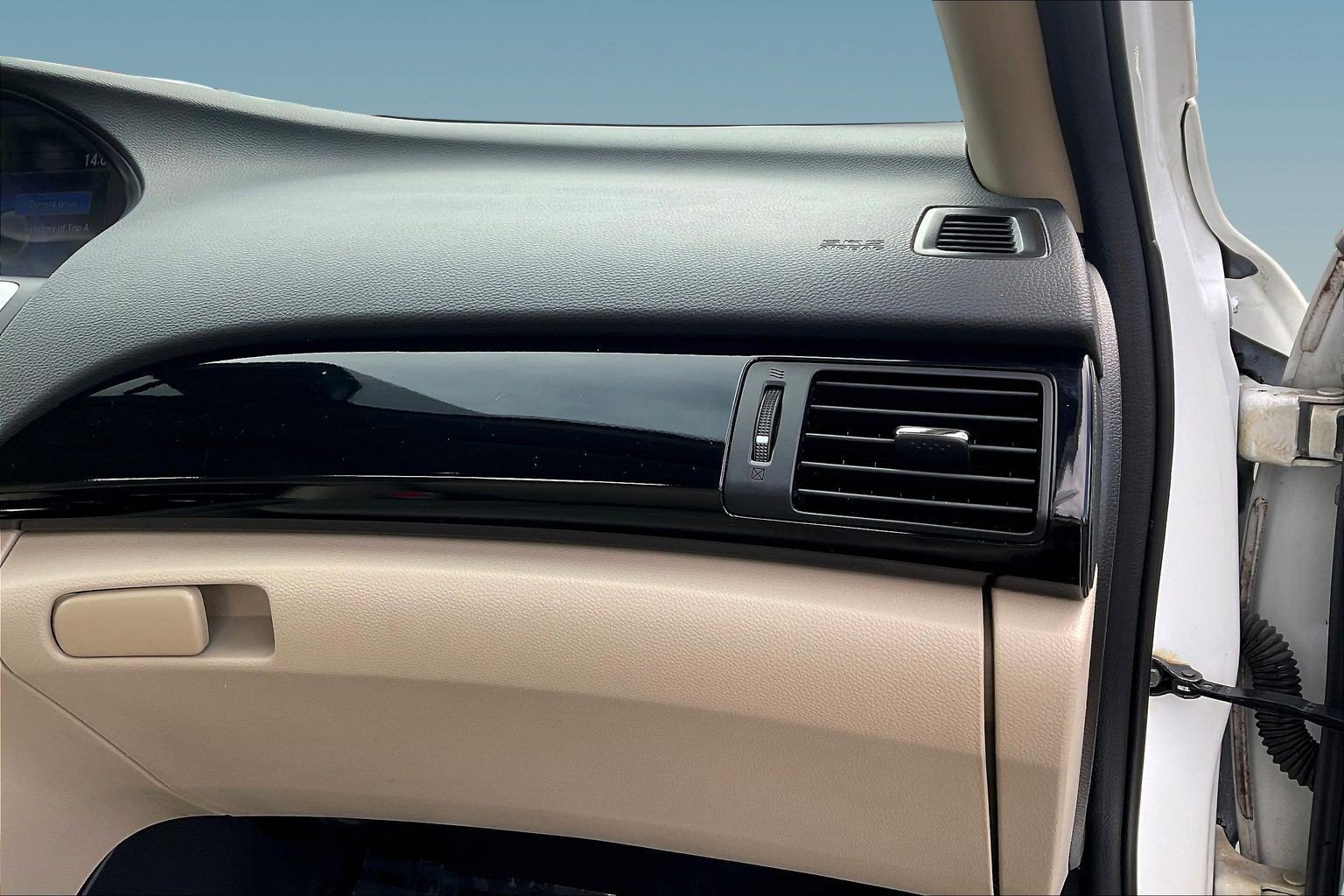 Used 2016 Honda Accord LX image 25