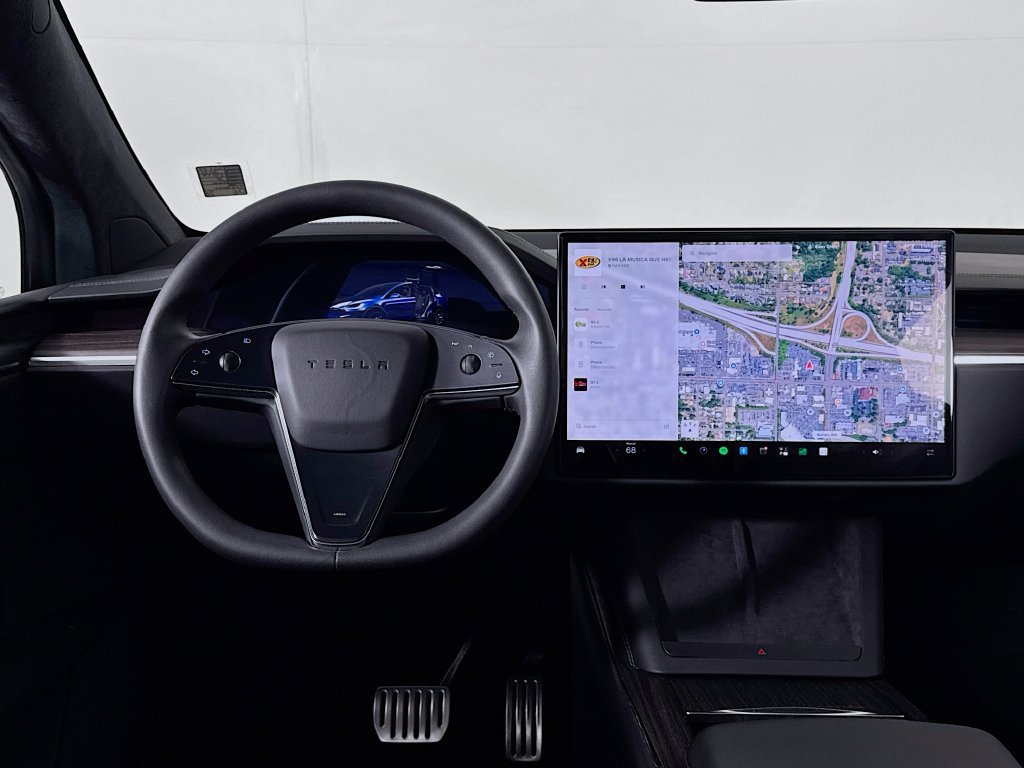 Used 2023 Tesla Model X AWD/4WD image 12