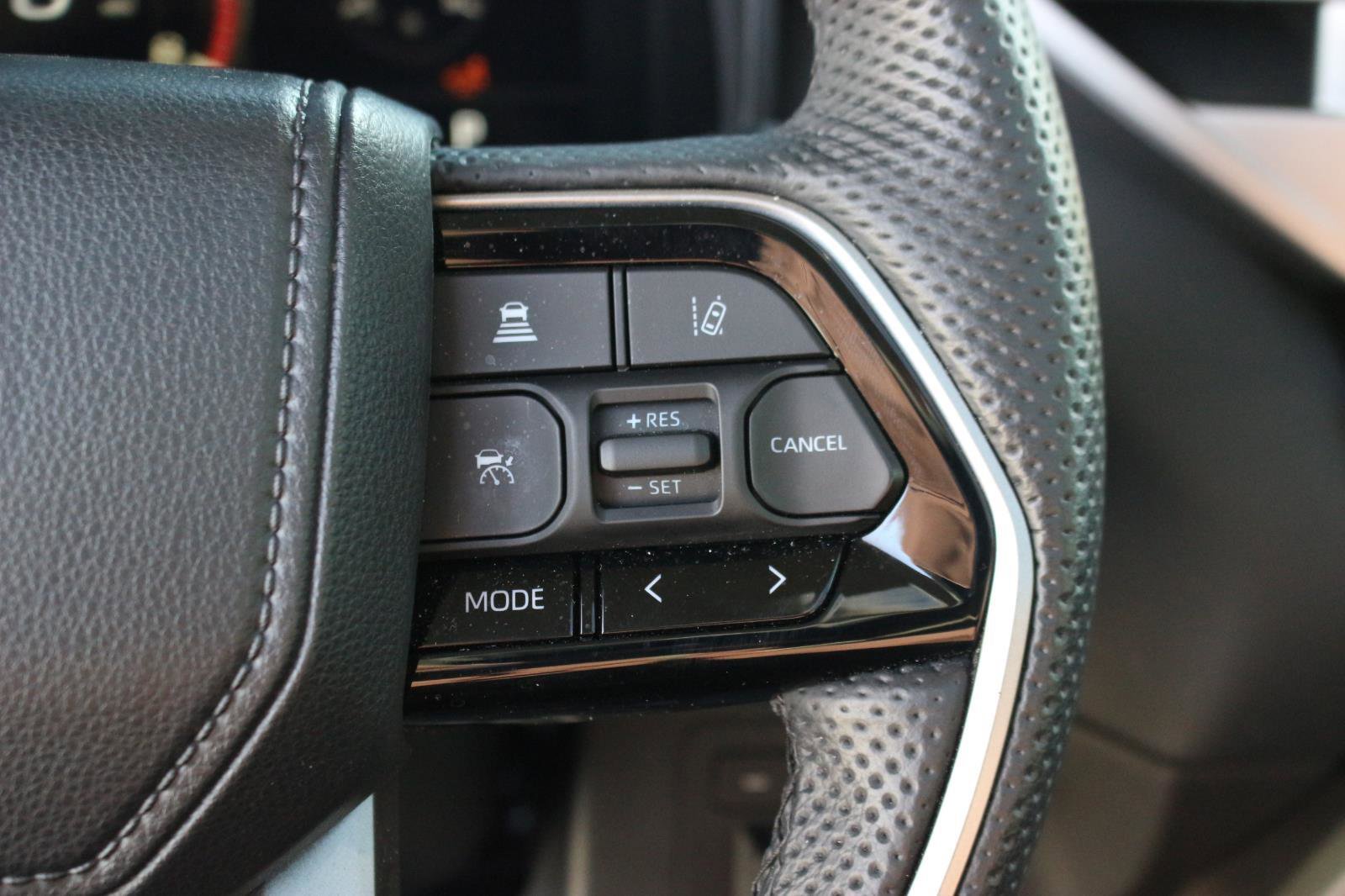 Used 2024 Toyota Tundra Limited w/ Power Package image 20