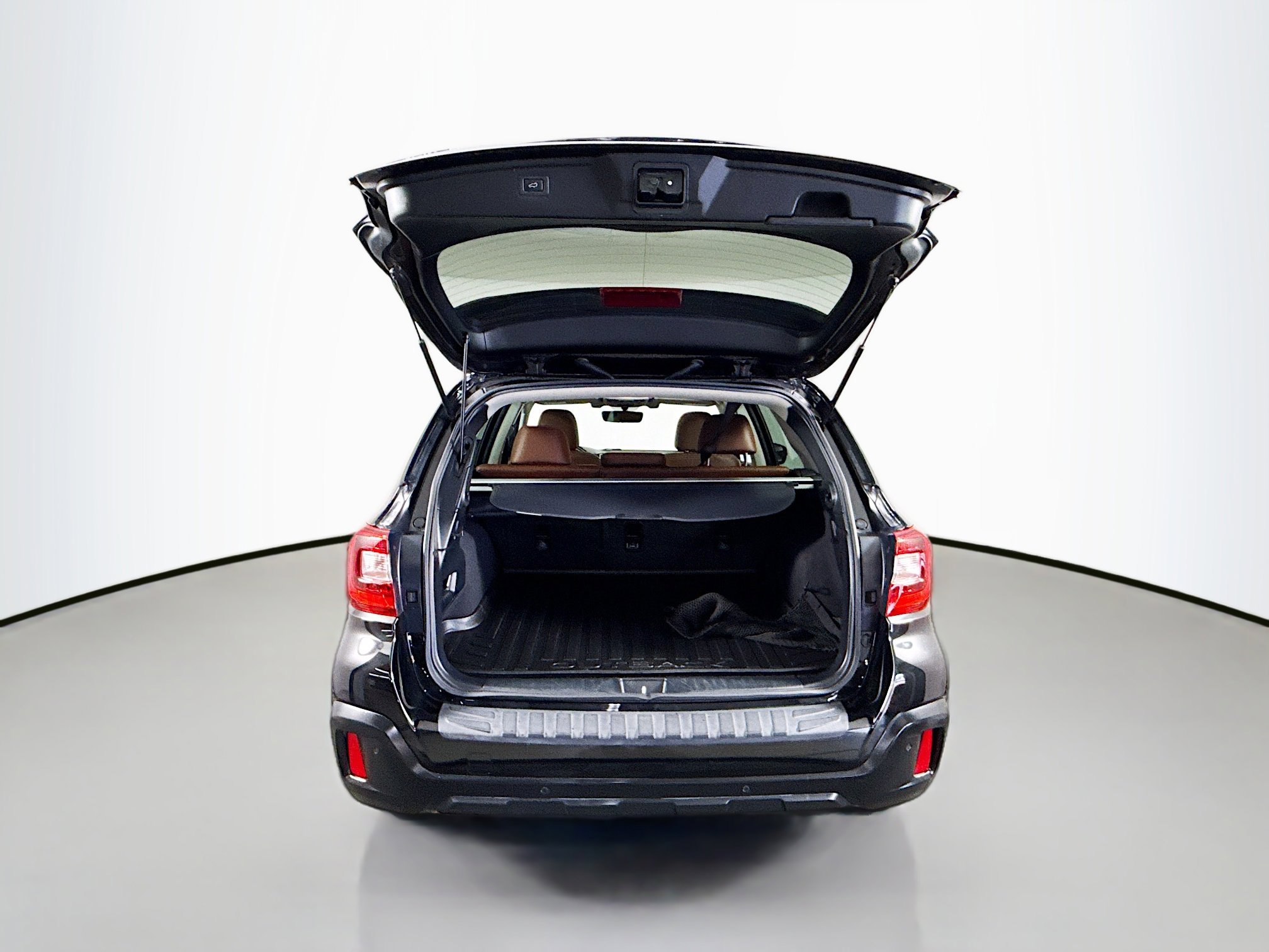 Used 2018 Subaru Outback 2.5i Touring image 28