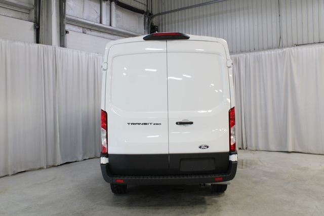 New 2026 Ford Transit 250 148 Medium Roof w/ Load Area Protection Package RWD image 9