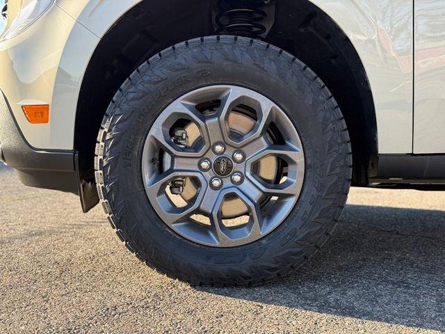 New 2025 Ford Maverick XLT w/ XLT Luxury Package image 9