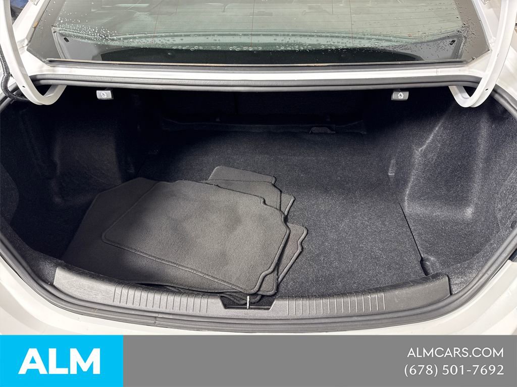 Used 2024 Chevrolet Malibu LT image 22