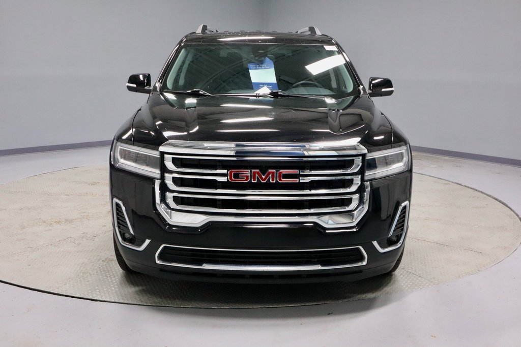 Used 2023 GMC Acadia SLT w/ LPO, Floor Liner Package image 8