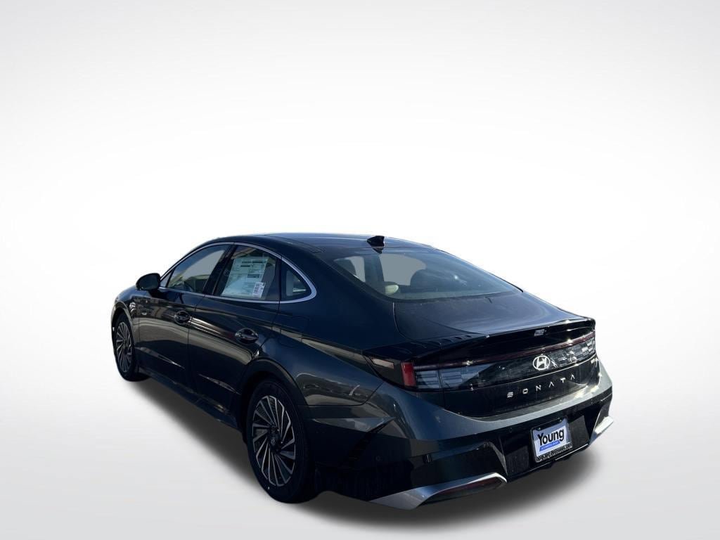New 2026 Hyundai Sonata Limited image 8