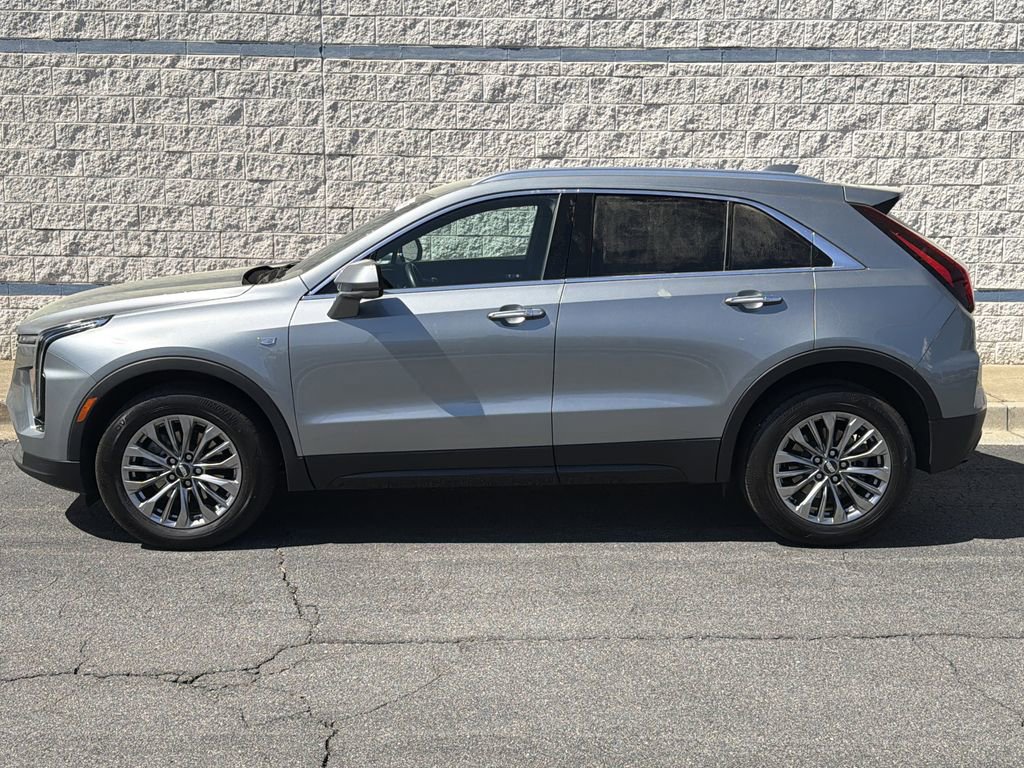 Certified 2025 Cadillac XT4 Premium Luxury image 6