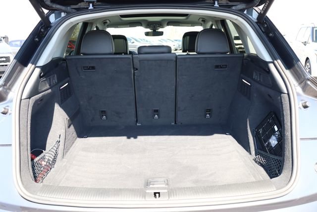 Used 2023 Audi Q5 2.0T Premium w/ Convenience Package image 27