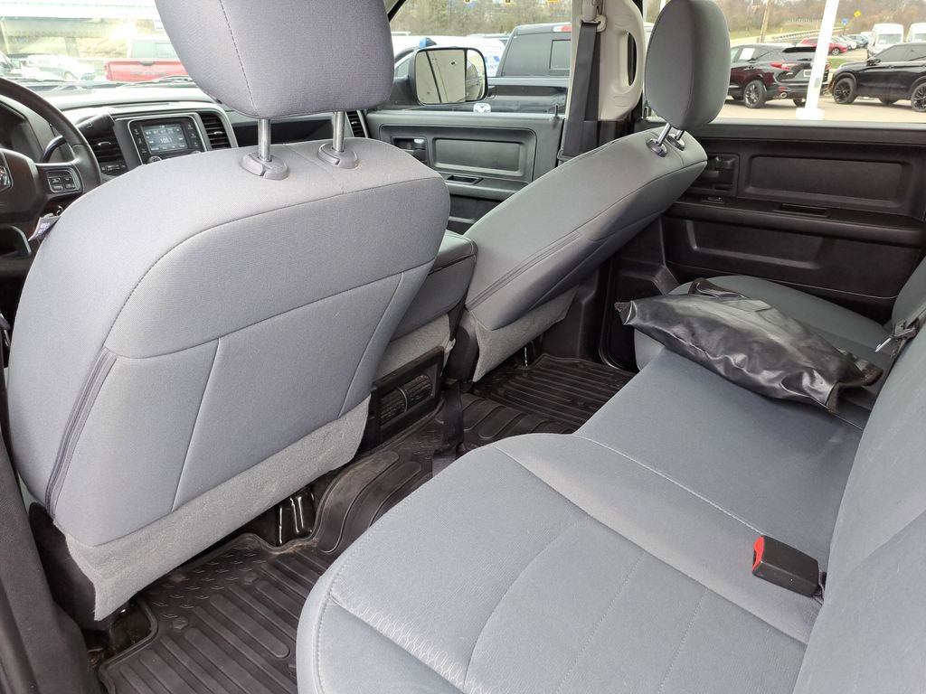 Used 2017 RAM 3500 Tradesman w/ Chrome Appearance Group image 16