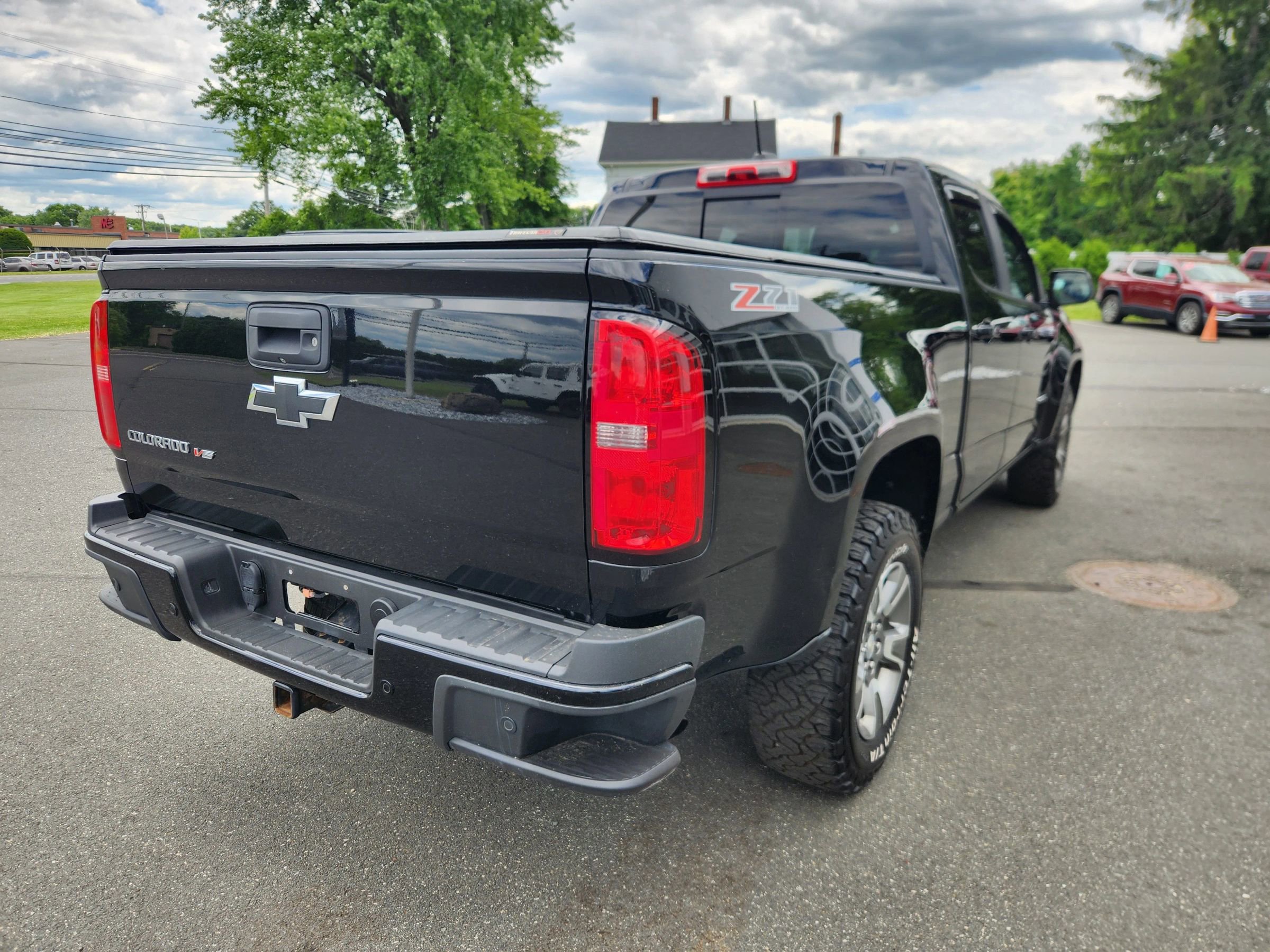 Used 2019 Chevrolet Colorado Z71 AWD/4WD image 13