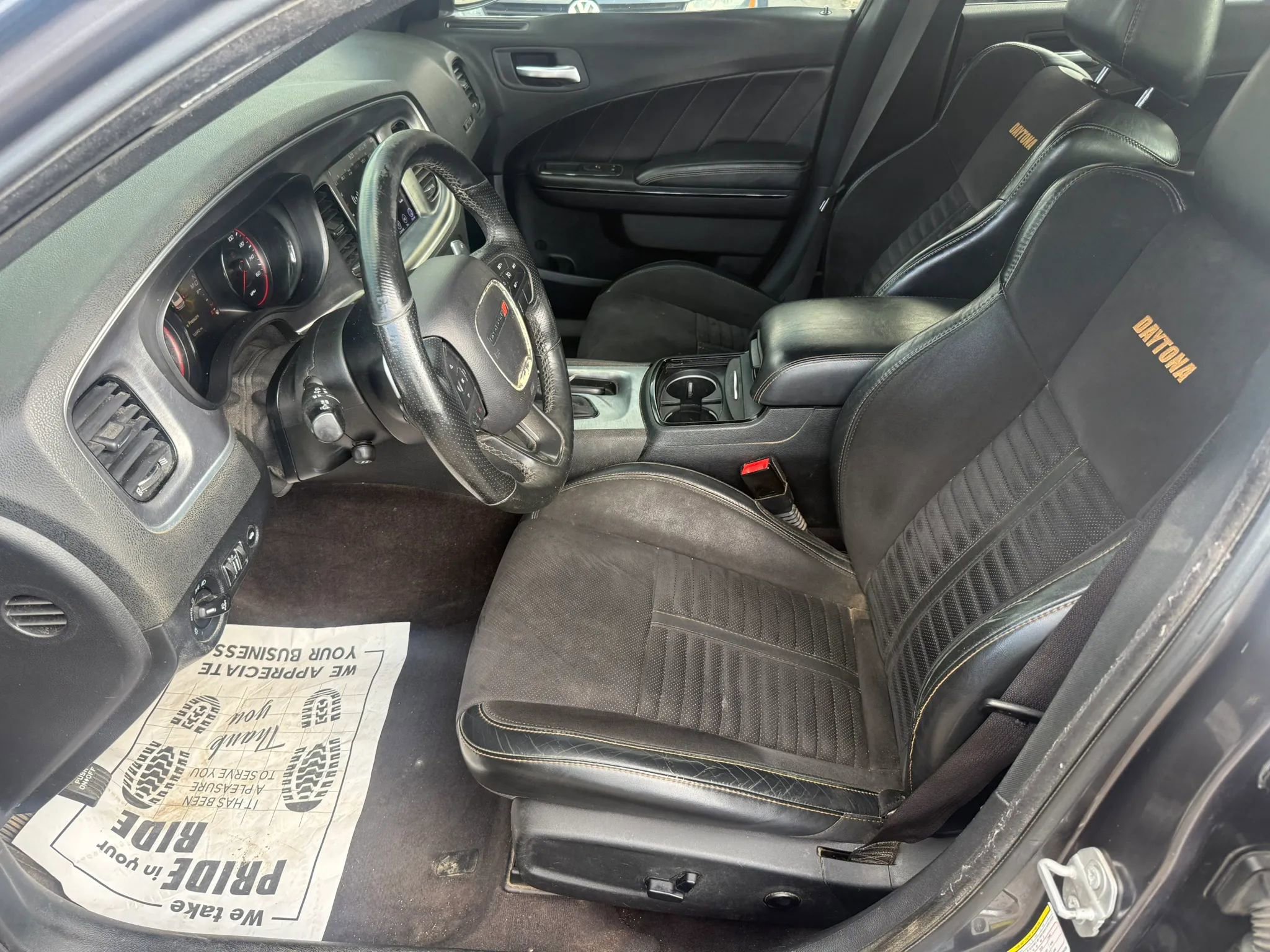 Used 2017 Dodge Charger R/T RWD image 11