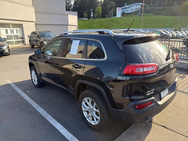 Used 2014 Jeep Cherokee Latitude w/ Comfort/Convenience Group AWD/4WD image 3