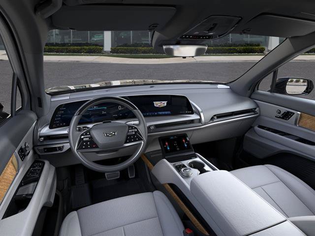 New 2026 Cadillac Vistiq Luxury w/ LPO, Floor Liner Package AWD/4WD image 15