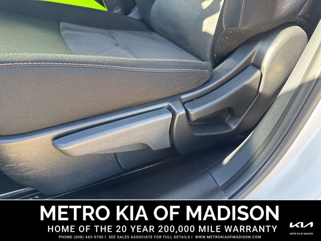 Used 2022 Nissan Sentra SR w/ Midnight Edition image 14