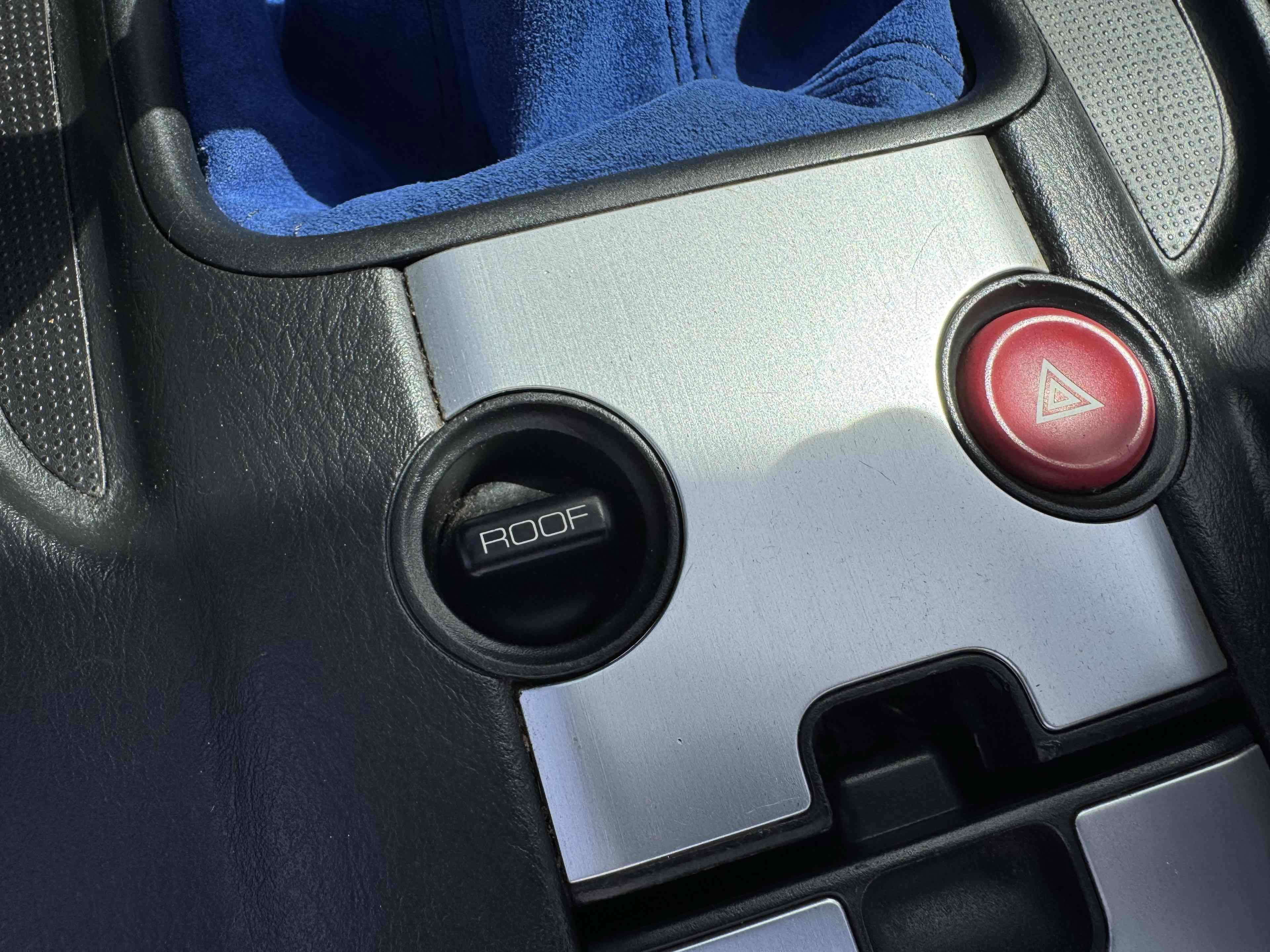 Used 2005 Honda S2000 image 22