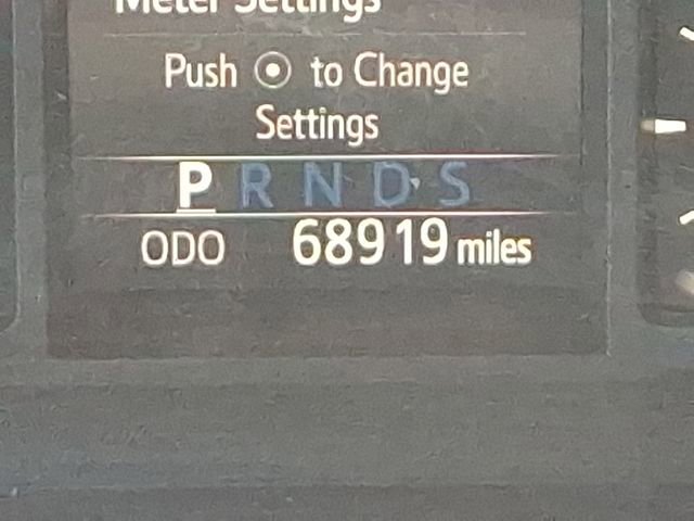 Used 2019 Toyota Tundra SR5 w/ SR5 Upgrade Package image 20