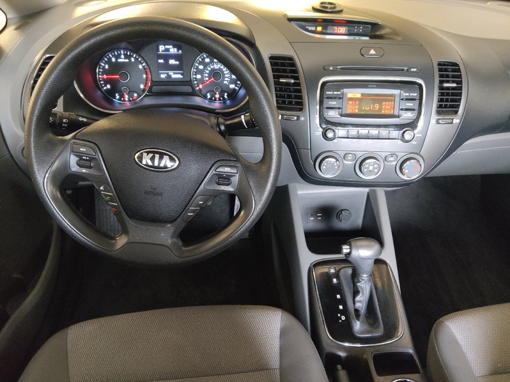 Used 2017 Kia Forte LX FWD image 22