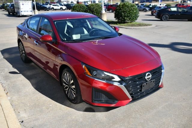 Used 2023 Nissan Altima 2.5 SV image 7