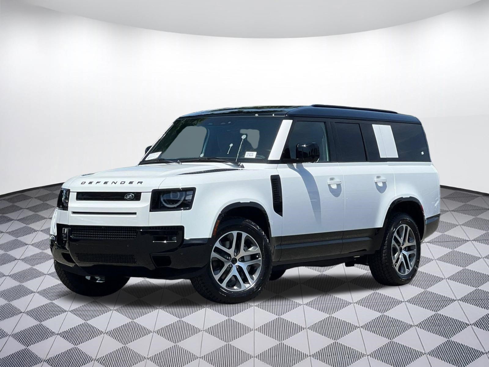 New 2026 Land Rover Defender 130 X-Dynamic SE AWD/4WD image 1