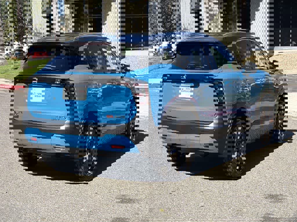 Used 2025 Nissan Kicks SR image 6