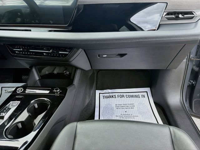 Certified 2025 Audi Q6 e-tron Premium Plus w/ Premium Plus AWD/4WD image 17