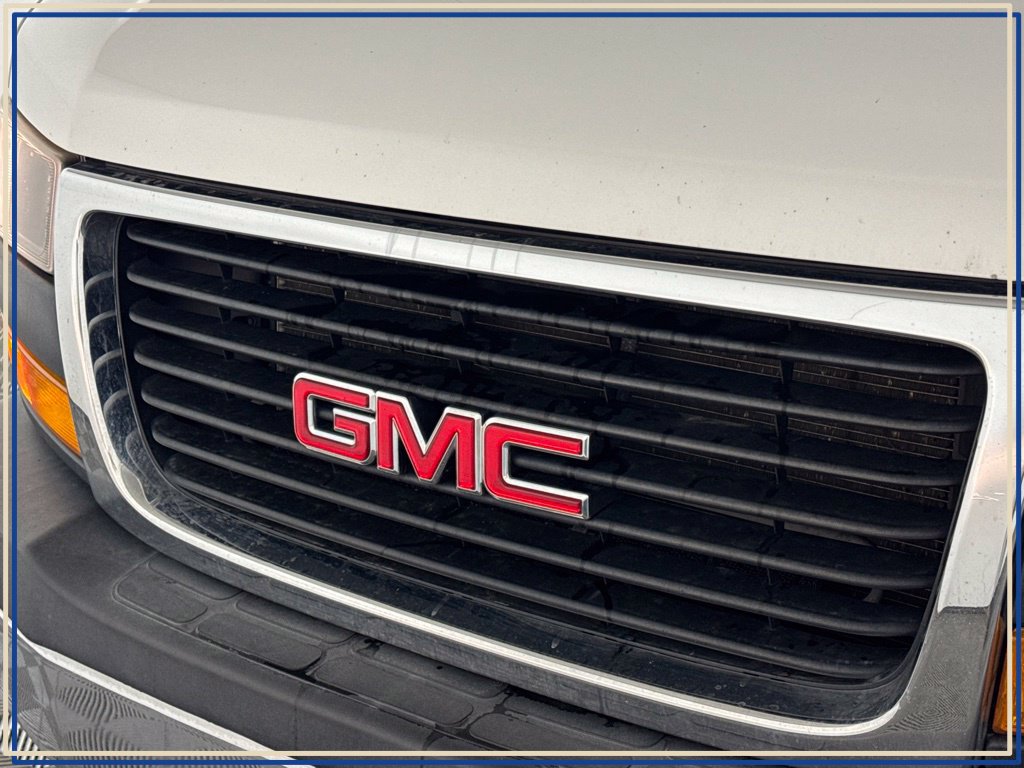 Used 2020 GMC Savana 2500 w/ Driver Convenience Package RWD image 37