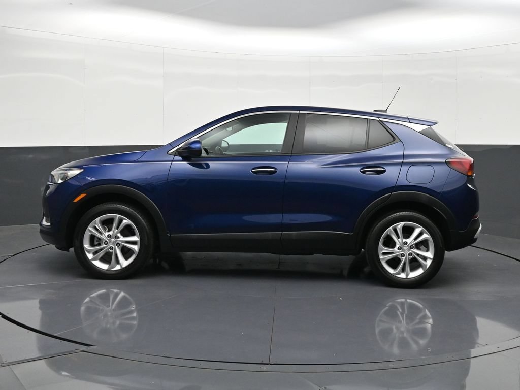 Used 2023 Buick Encore GX Preferred w/ Cold Weather Comfort Package AWD/4WD image 2