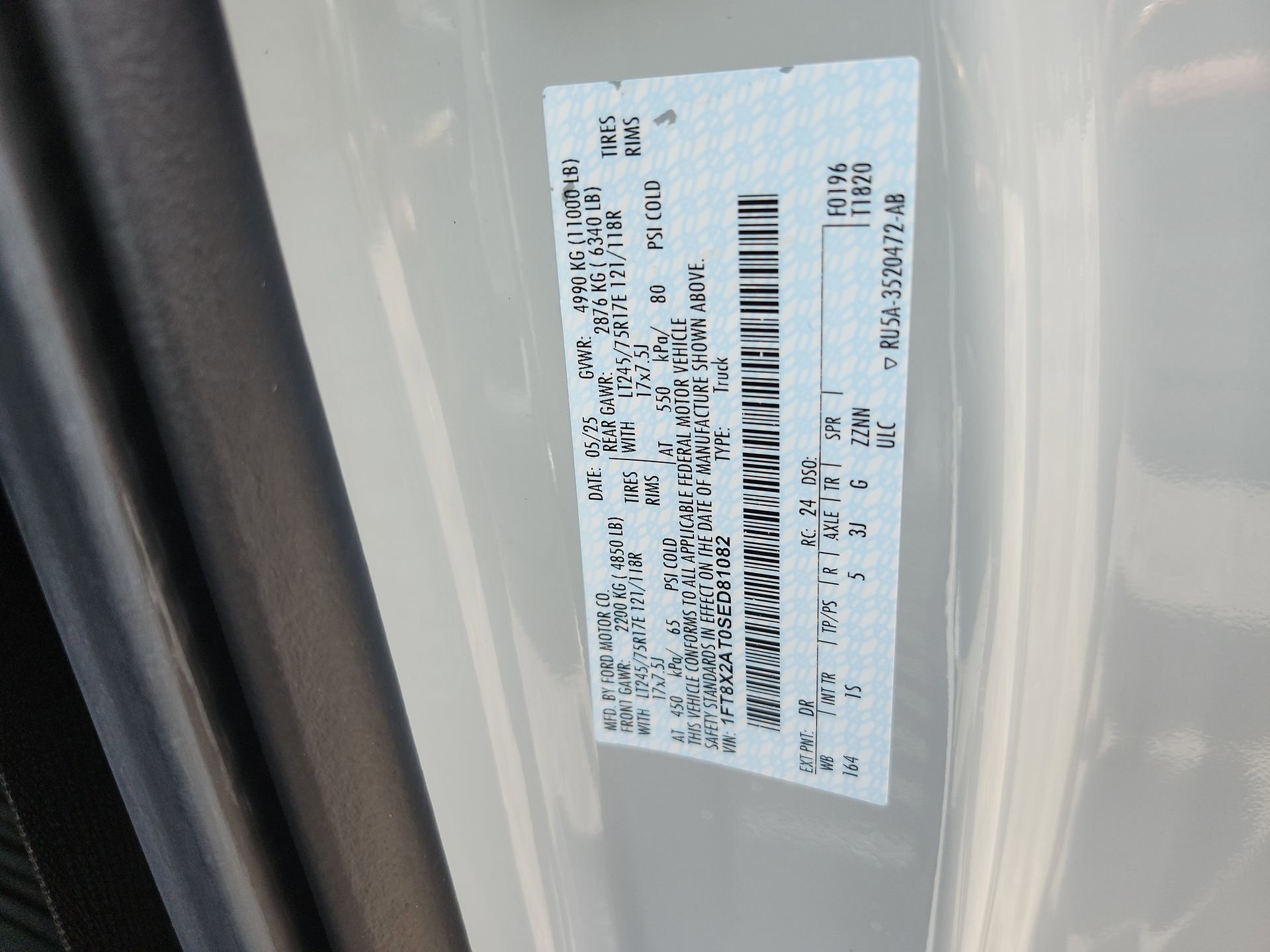 New 2025 Ford F250 XL RWD image 24
