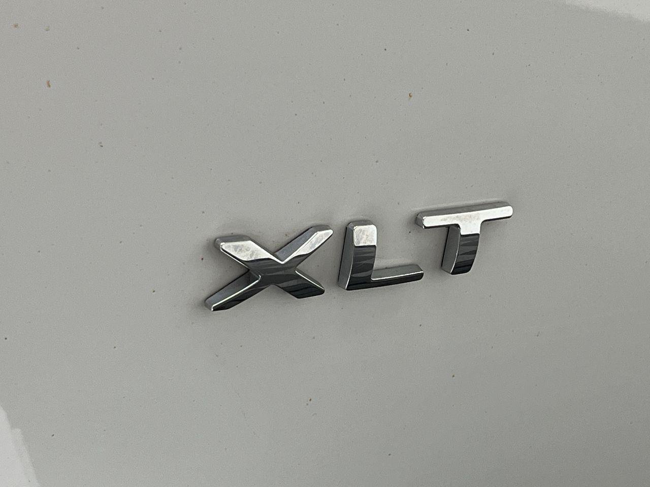Used 2017 Ford Expedition XLT AWD/4WD image 31