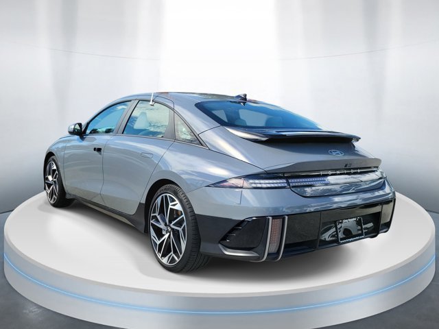 Certified 2023 Hyundai Ioniq 6 SEL RWD image 3