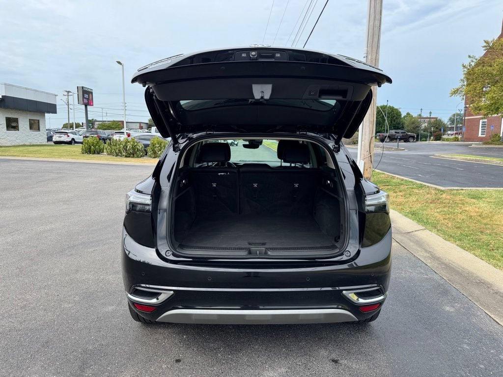 Certified 2023 Buick Envision Avenir AWD/4WD image 29