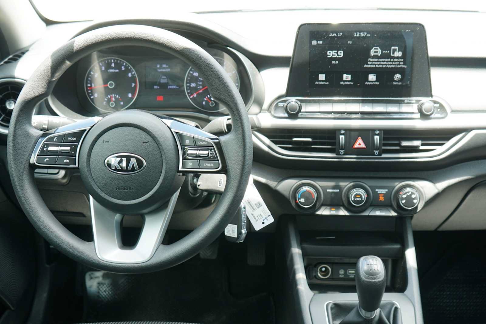 Certified 2021 Kia Forte Sedan FWD image 23