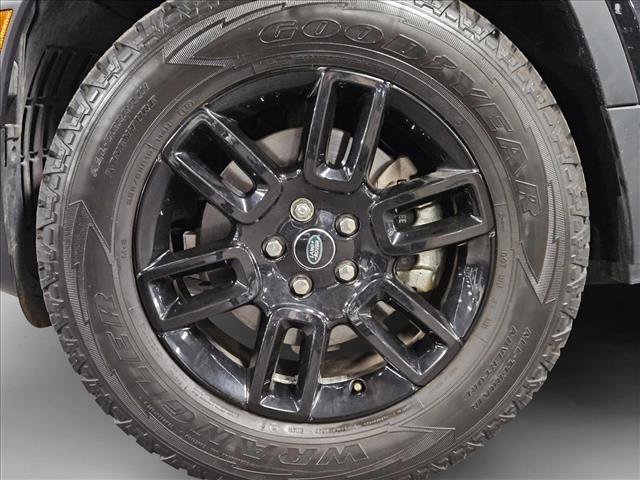 Used 2024 Land Rover Defender 110 S image 23