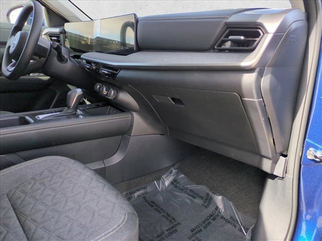 Used 2025 Nissan Kicks SV image 17