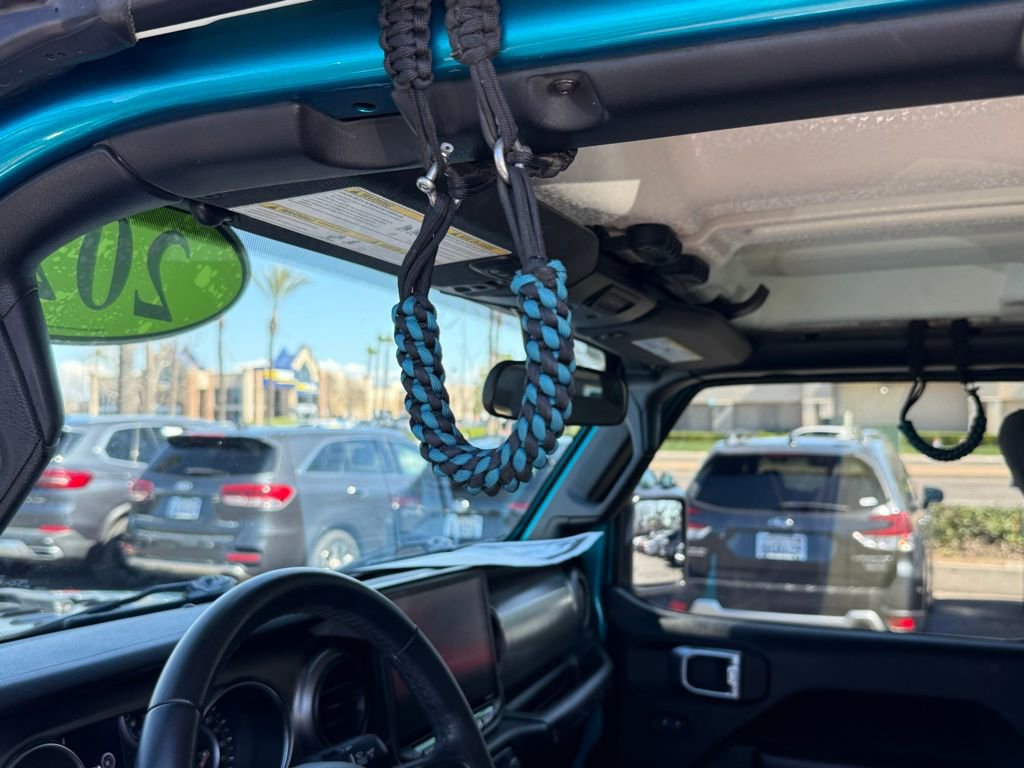 Used 2020 Jeep Wrangler Sport image 24