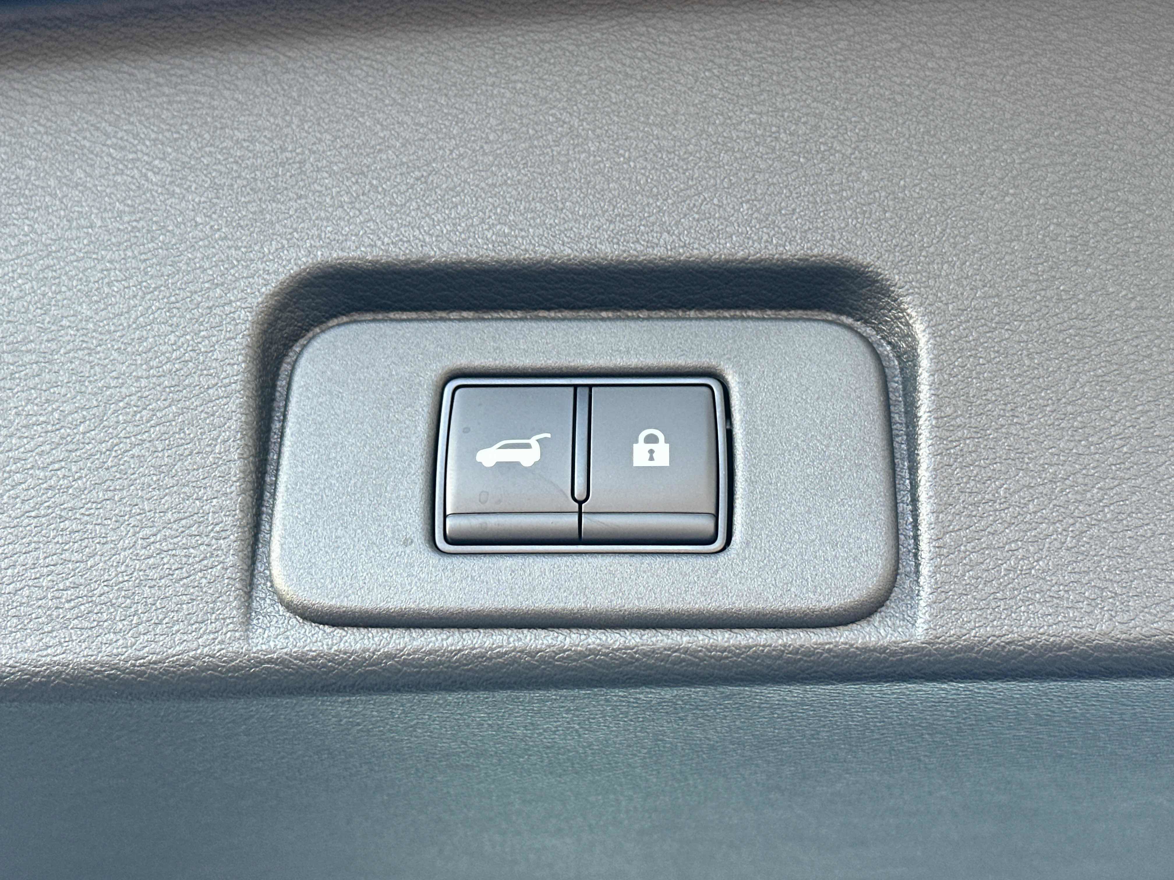 New 2026 Nissan Rogue Platinum w/ Platinum Premium Package image 16