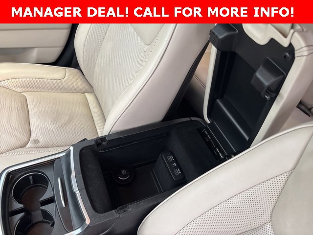 Used 2019 Chrysler 300 Limited image 19