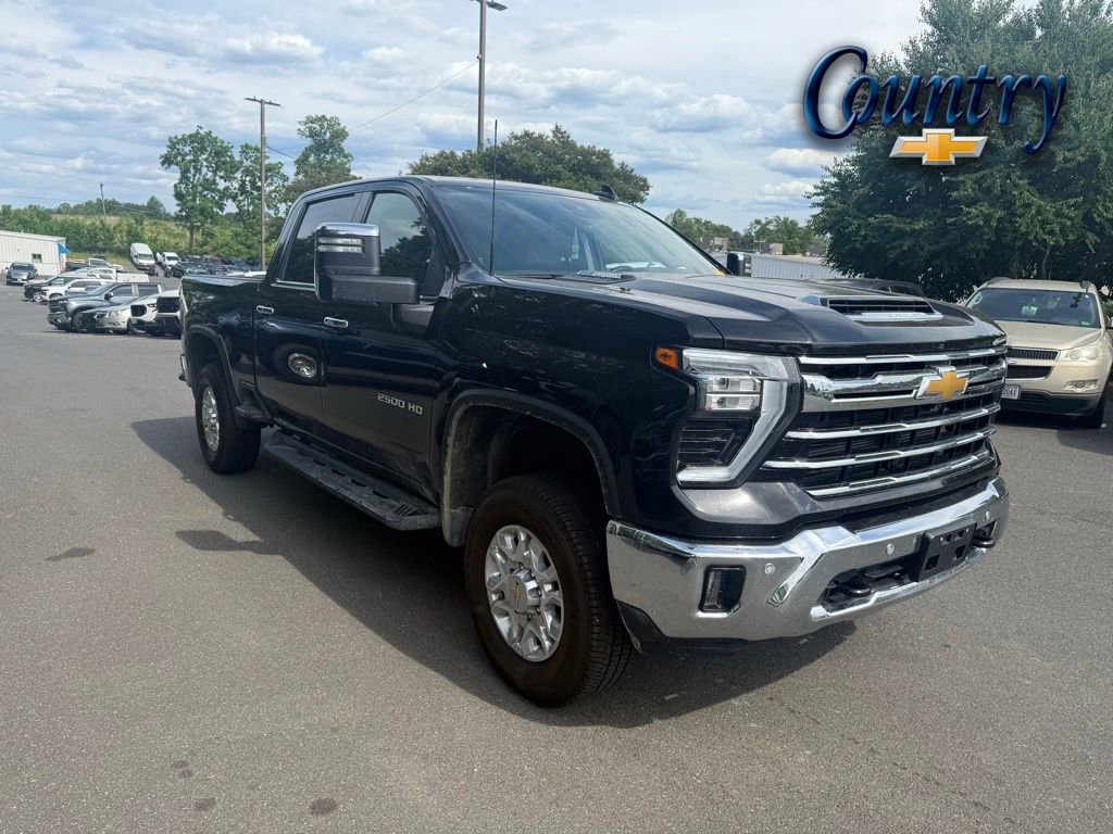 Used 2024 Chevrolet Silverado 2500 LTZ w/ LTZ Convenience Package AWD/4WD video 1