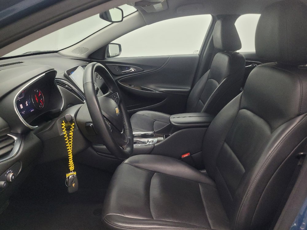 Used 2024 Chevrolet Malibu LT FWD image 17