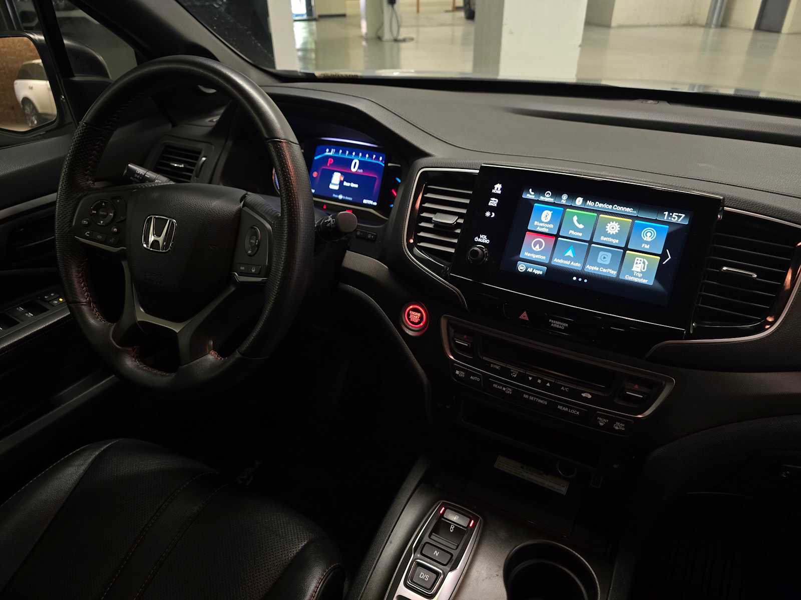 Used 2022 Honda Pilot TrailSport image 10