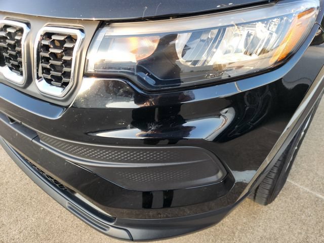 Used 2024 Jeep Compass Sport AWD/4WD image 7