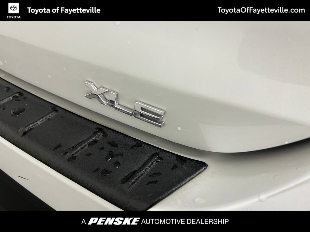 Used 2022 Toyota Highlander XLE FWD image 20