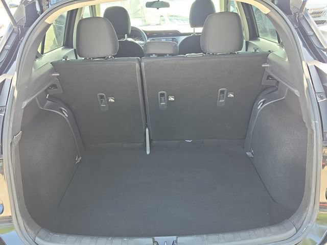 Certified 2021 Nissan Kicks SV FWD image 10